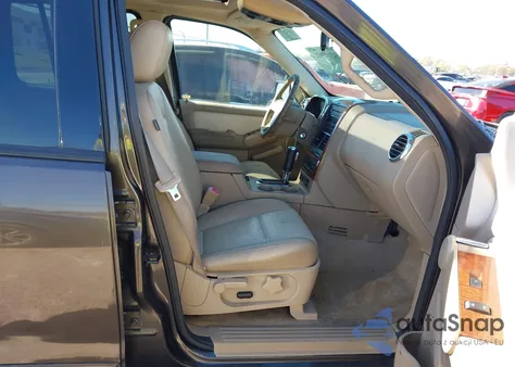 2007 Ford Explorer Eddie Bauer z USA, uszkodzony, nr VIN 1FMEU64807UA79309